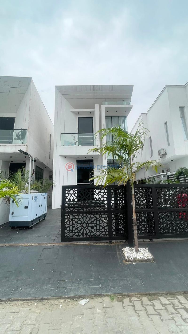 5 bedroom Detached Duplex For Sale Chevron Drive Lekki Lagos - 0