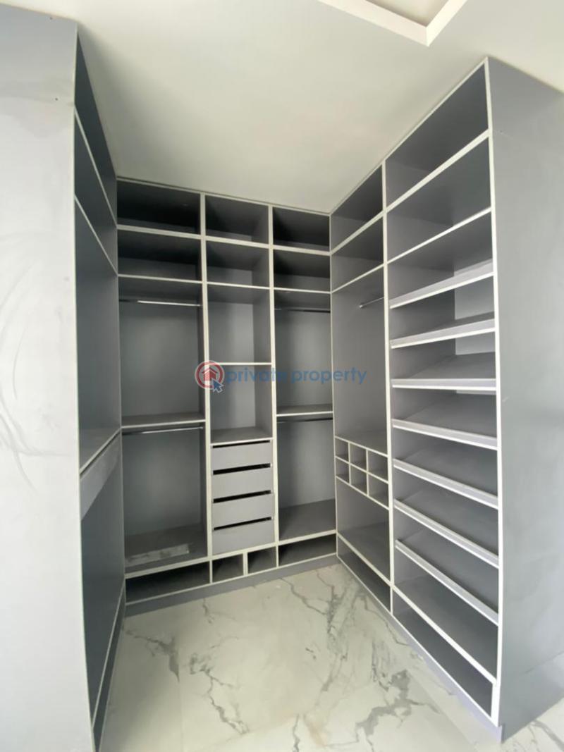 5 bedroom Duplex For Sale 2nd Toll Gate Lekki Phase 2 Lagos - 10