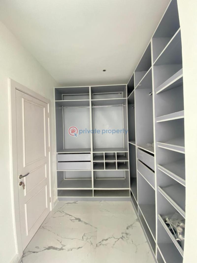 5 bedroom Duplex For Sale 2nd Toll Gate Lekki Phase 2 Lagos - 18