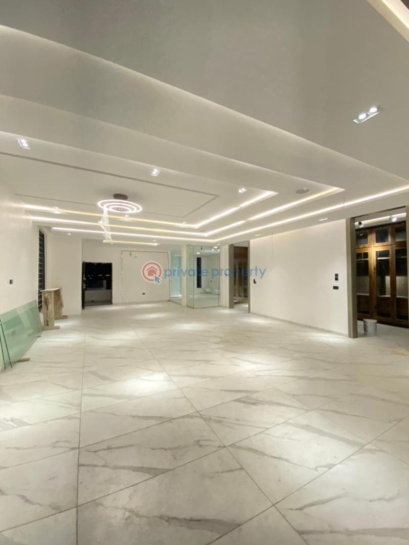 5 bedroom Duplex For Sale Osapa Lekki Lagos - 0