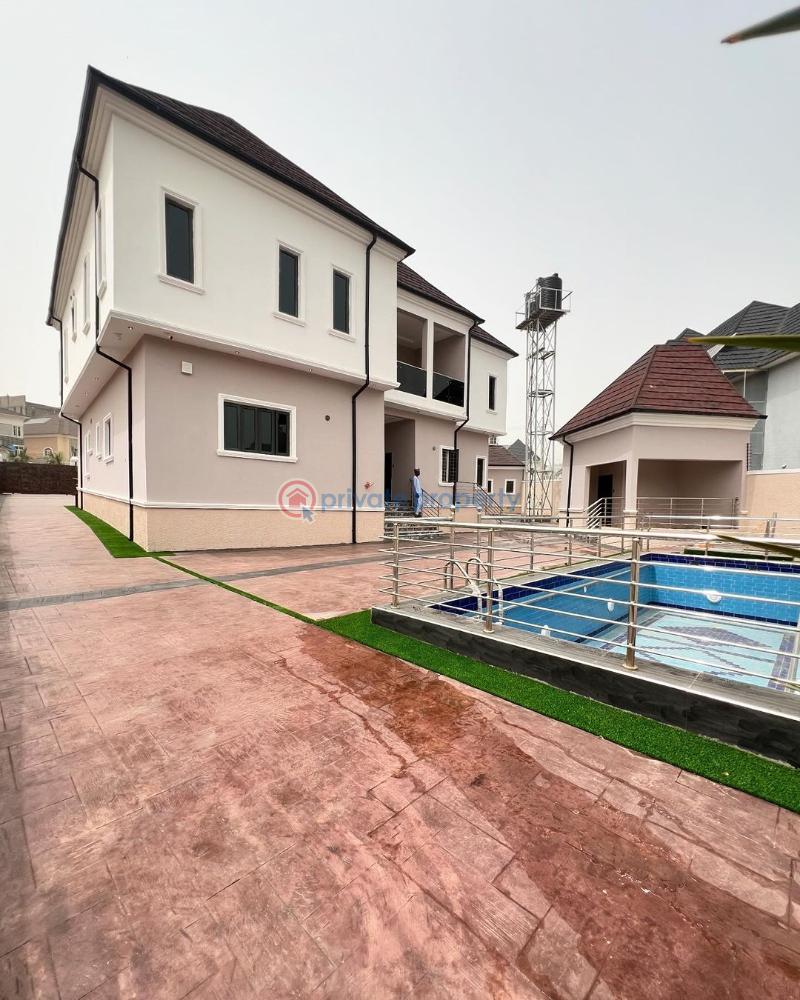 Luxury 6-bed | 2 rooms chalet | 1 room bq - 8 6 bedroom Detached Duplex For Sale Apo Abuja Phase 2  - 8