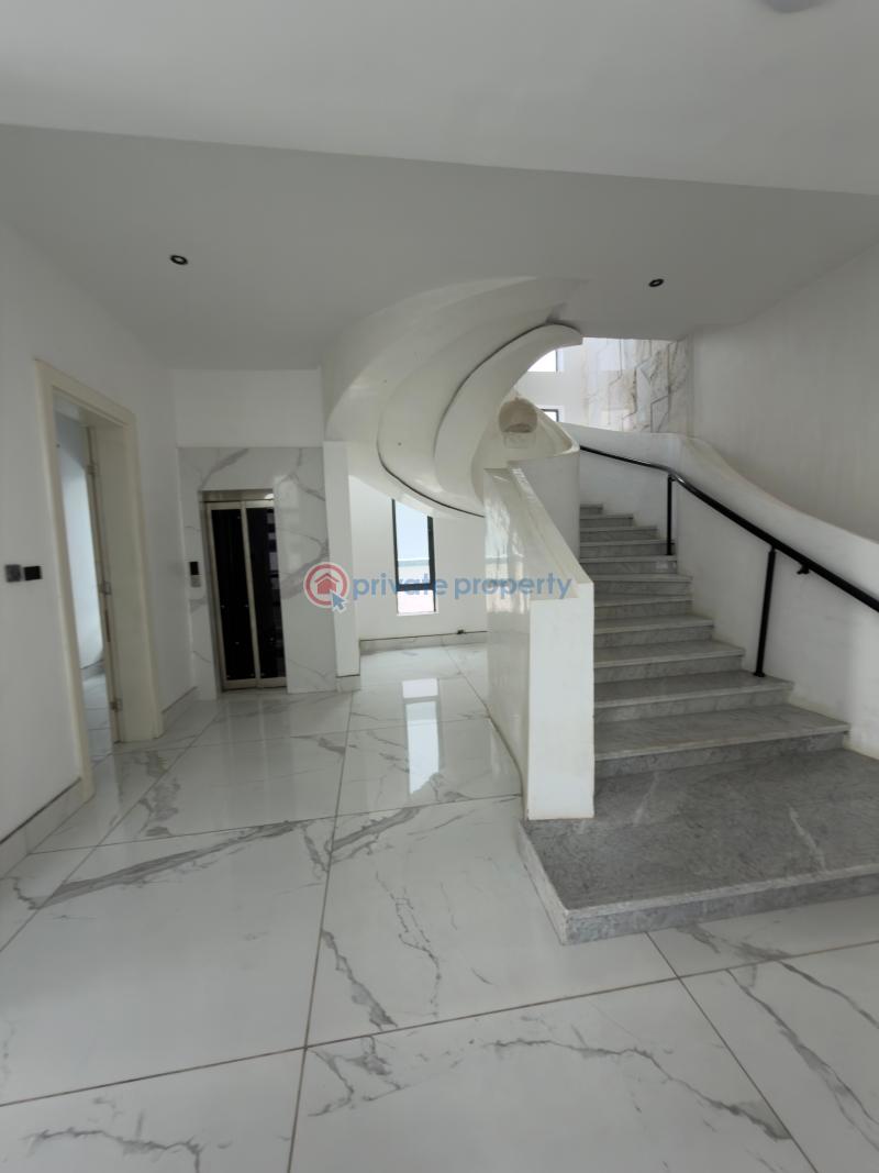 6 bedroom House For Sale Megamound Estate, Ikota Lekki Lagos - 5