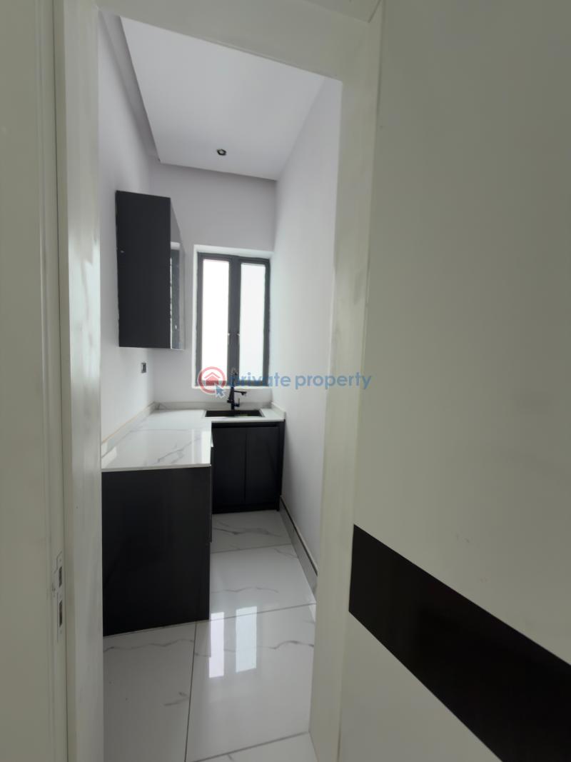 6 bedroom House For Sale Megamound Estate, Ikota Lekki Lagos - 11