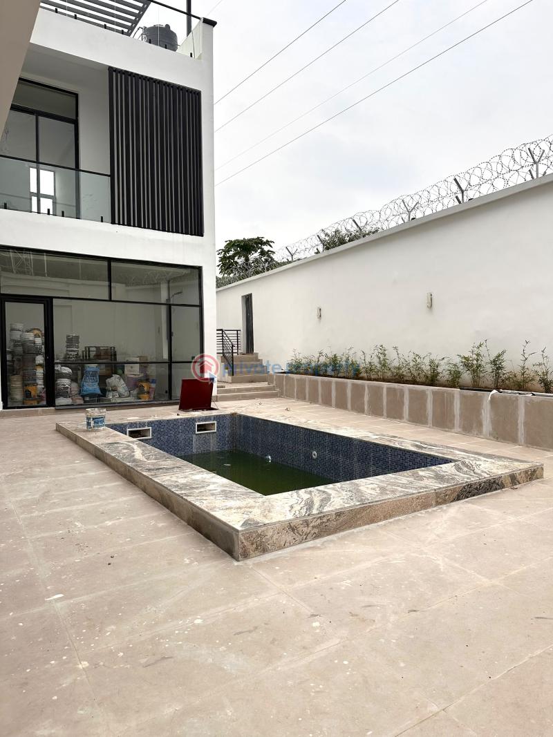 6 bedroom Detached Duplex For Sale Guzape Abuja Phase 1  - 5