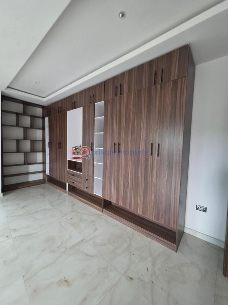 6 bedroom Detached Duplex For Sale Pinnock Beach Estate Osapa Lekki Lagos - 9