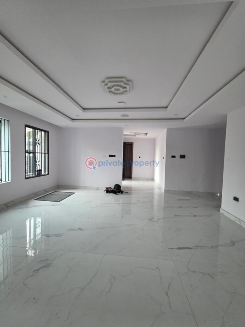 6 bedroom Detached Duplex For Sale Pinnock Beach Estate Osapa Lekki Lagos - 1