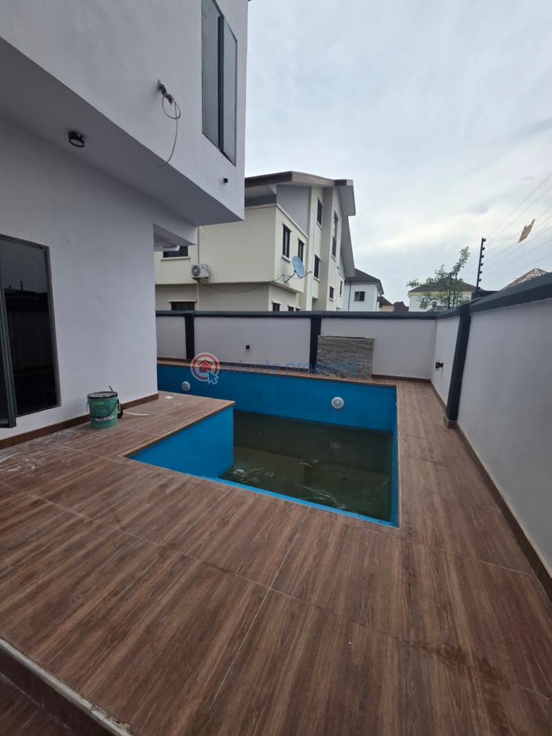 6 bedroom Detached Duplex For Sale Pinnock Beach Estate Osapa Lekki Lagos - 11