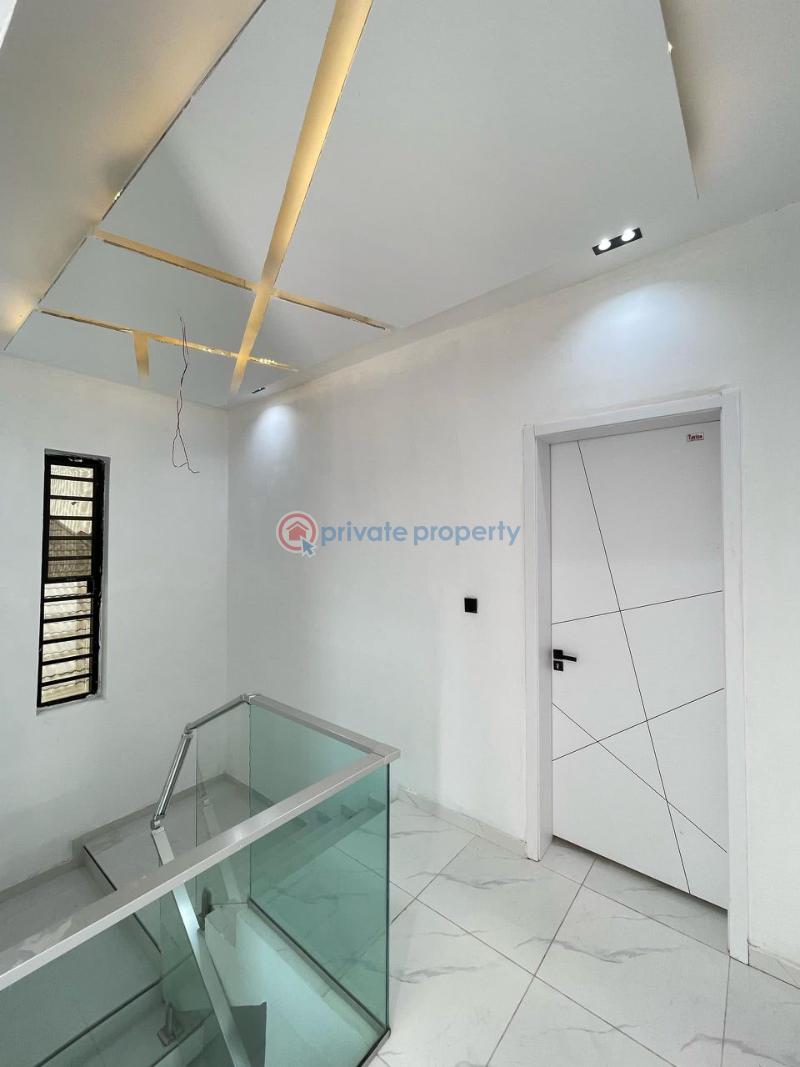 Luxury 6 bedroom duplex - 6 6 bedroom Detached Duplex For Sale Chevron Drive Lekki Lagos - 6