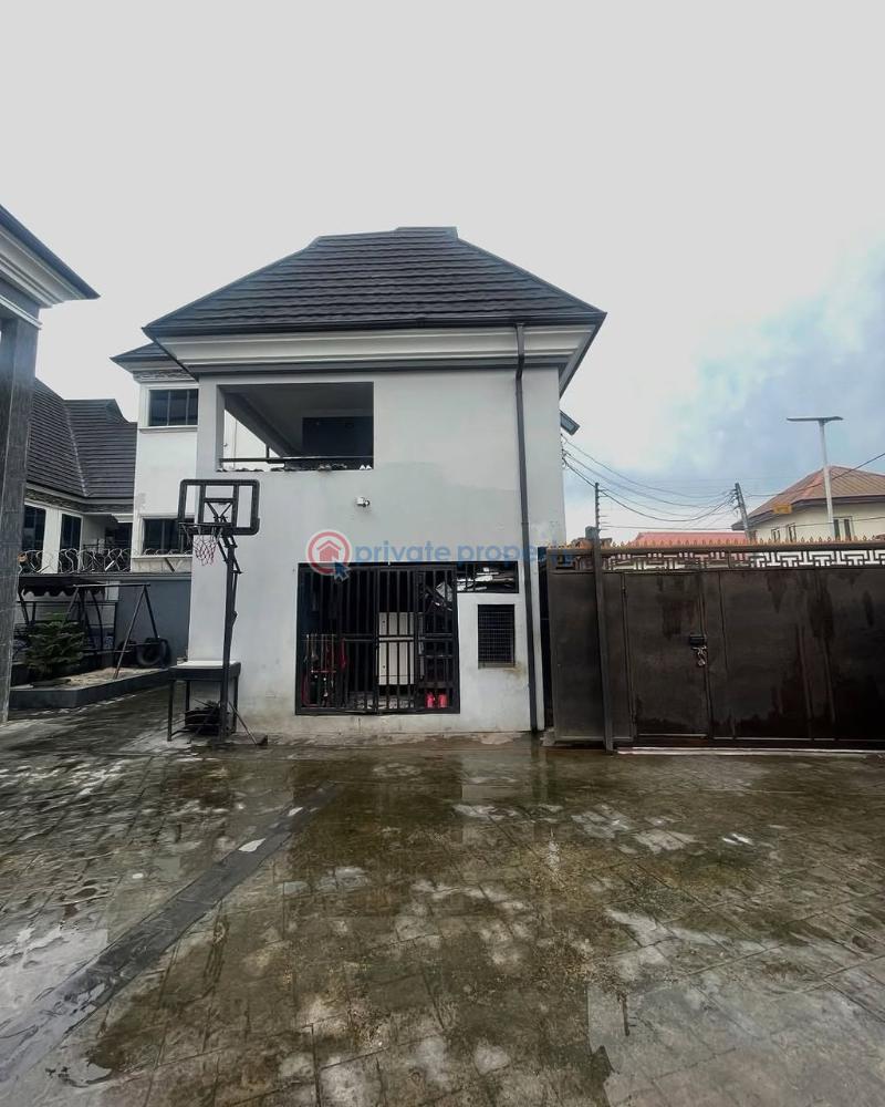 6 bedroom Detached Duplex For Sale Stadium Road Port Harcourt Rivers - 2