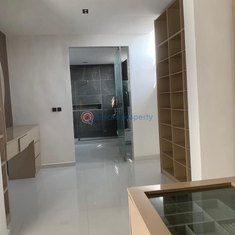 Luxury 6 bedroom duplex with bq gym pool cinema - 7 6 bedroom Detached Duplex For Sale Hampton Lake Estate Chevron Lekki Phase 2 Lagos - 7