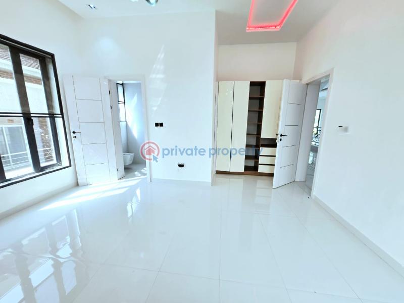 6 bedroom Detached Duplex For Sale Pinnock Beach Estate Osapa London Lekki Lagos - 9