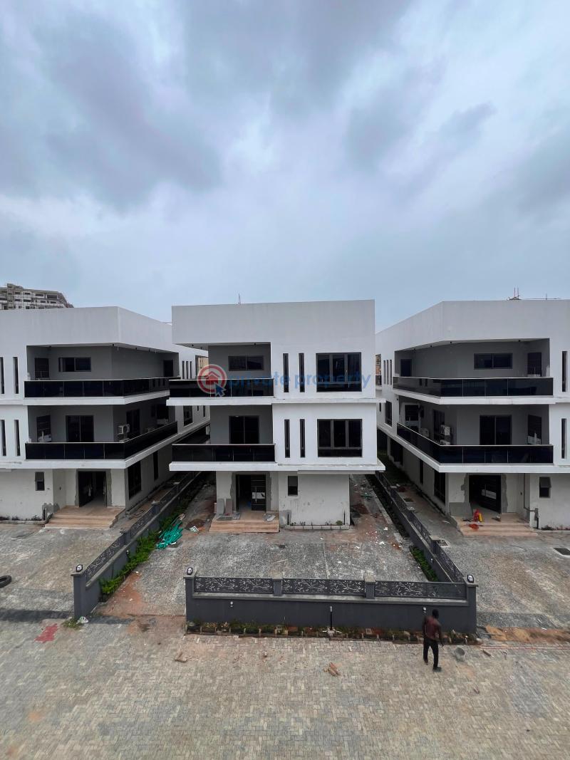 6 bedroom Detached Duplex For Sale Ikoyi Lagos - 1