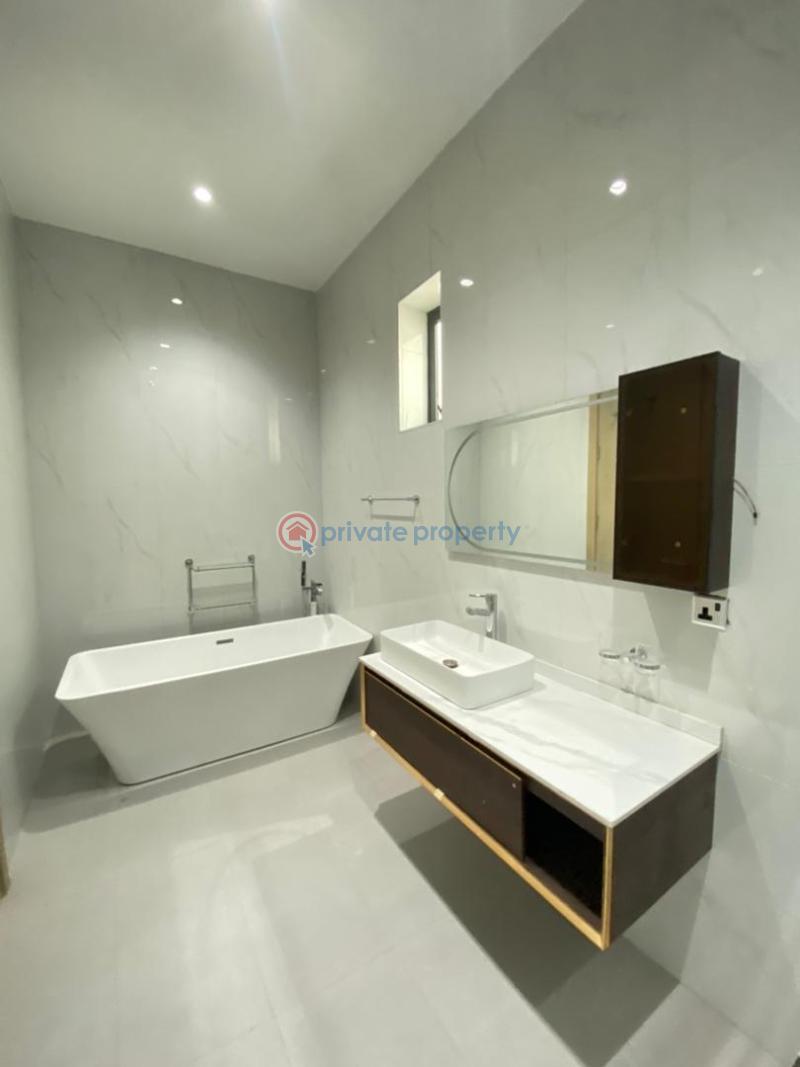 Luxury 6 bedroom fully detached duplex - 3 6 bedroom Detached Duplex For Sale Lekki, Lagos Lekki Phase 1 Lagos - 3