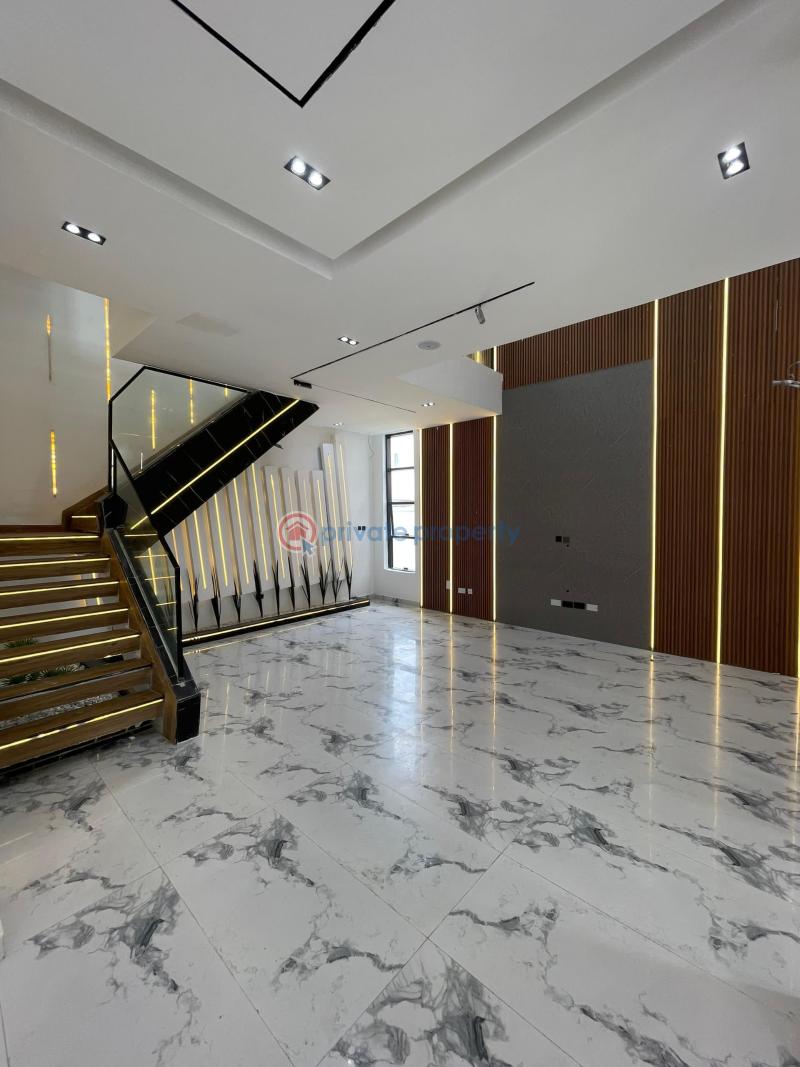 6 bedroom Detached Duplex For Sale Osapa London Lekki Lagos - 1