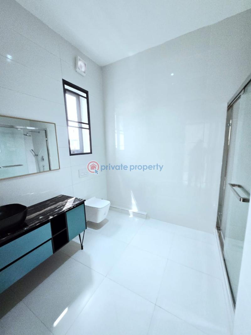 6 bedroom Detached Duplex For Sale Pinnock Beach Estate Osapa London Lekki Lagos - 11