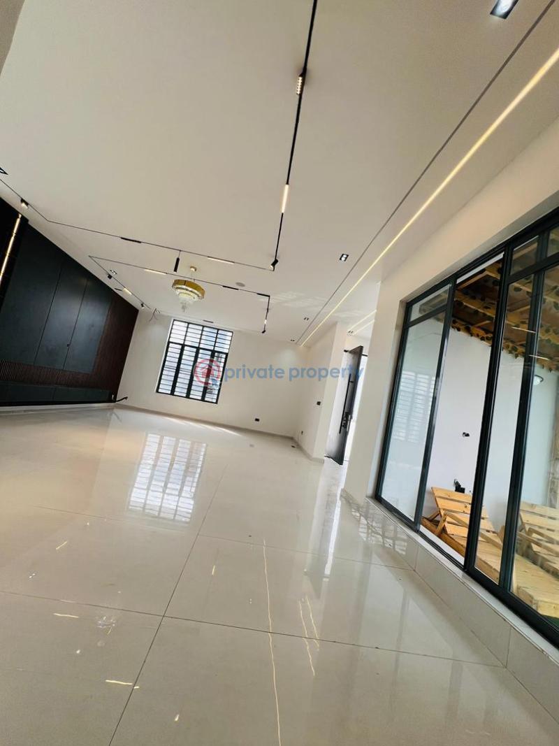 6 bedroom Detached Duplex For Sale Chevron Drive Lekki Lagos - 1