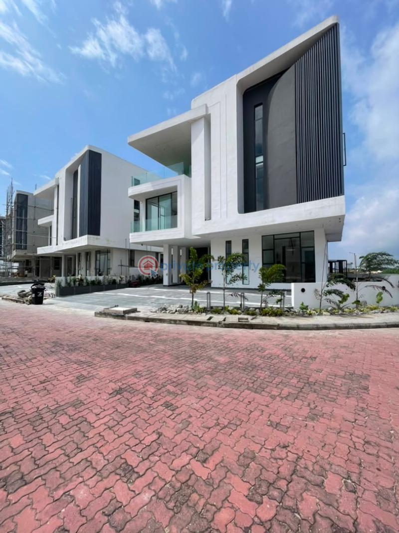 6 bedroom Detached Duplex For Sale Osapa London Lekki Lagos - 1
