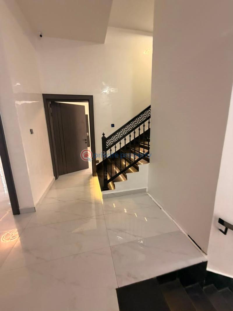 6 bedroom Detached Duplex For Sale Apo Resettlement Apo Abuja Phase 2  - 13