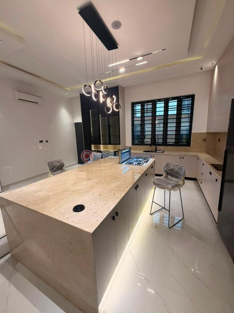 6 bedroom Detached Duplex For Sale Apo Resettlement Apo Abuja Phase 2  - 4