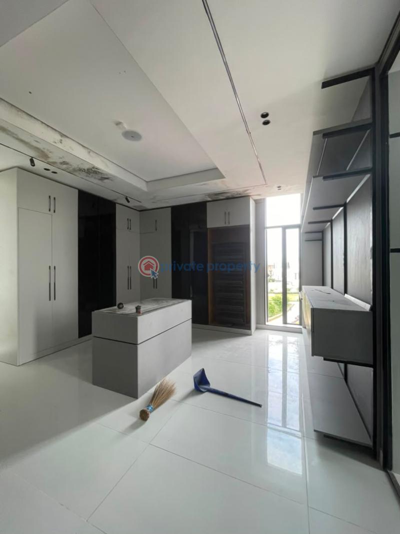 6 bedroom Detached Duplex For Sale Osapa London Lekki Lagos - 17