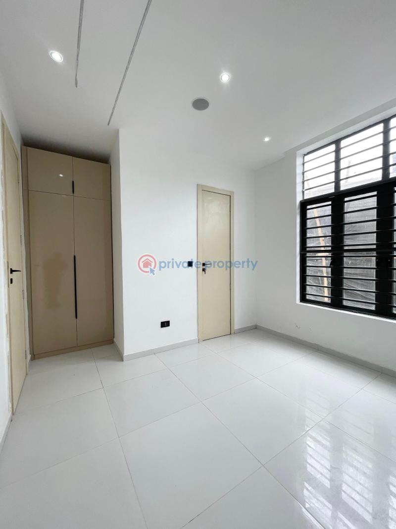 6 bedroom Duplex For Sale Chevron Lekki Chevron Drive Lekki Lagos - 3