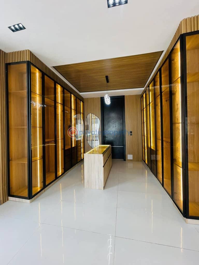 6 bedroom Detached Duplex For Sale Chevron Drive Lekki Lagos - 15