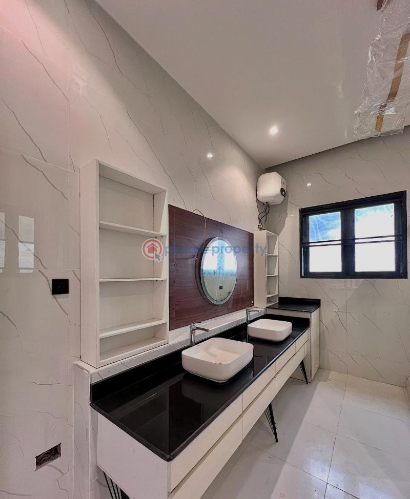 6 bedroom Detached Duplex For Sale Secure Estate At Chevron Lekki Chevron Drive Lekki Lagos - 16