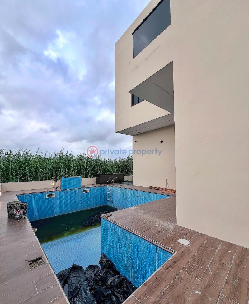 6 bedroom Detached Duplex For Sale Secure Estate At Chevron Lekki Chevron Drive Lekki Lagos - 6