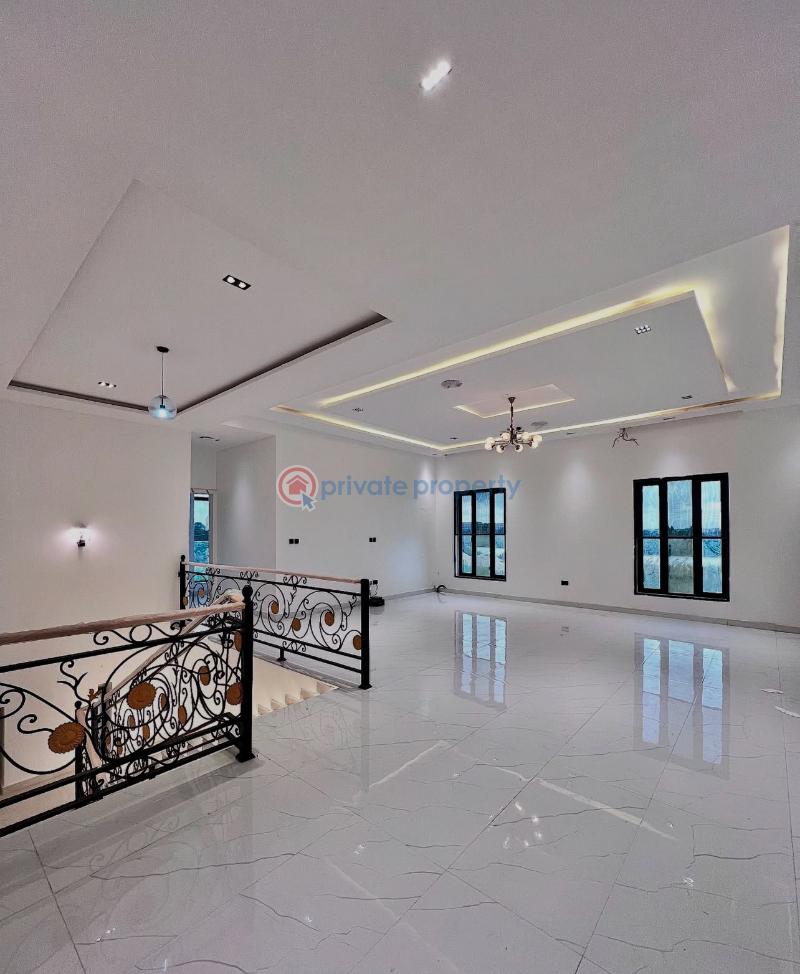 6 bedroom Detached Duplex For Sale Secure Estate At Chevron Lekki Chevron Drive Lekki Lagos - 12