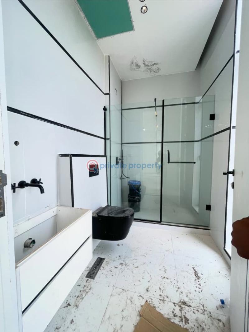 6 bedroom Terraced Duplex For Sale Osapa London Lekki Lagos - 18