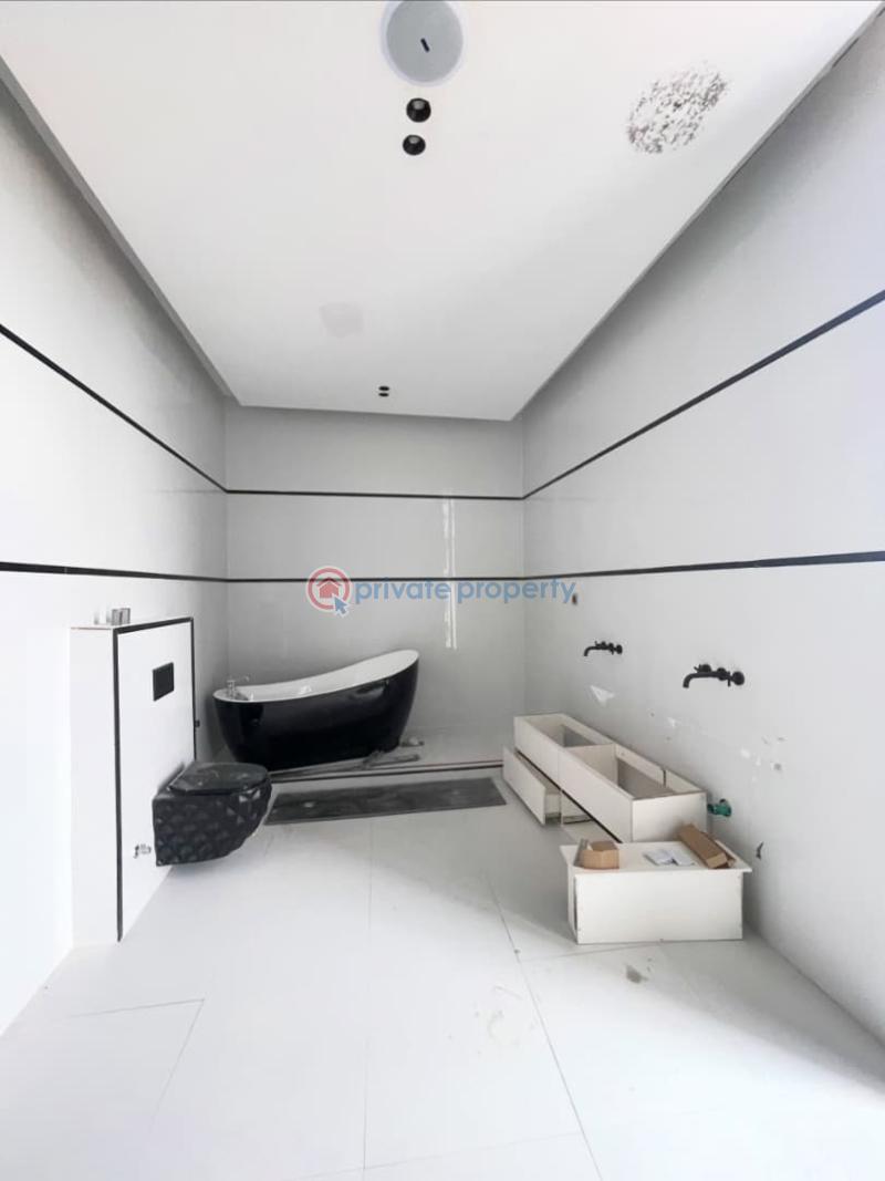 6 bedroom Terraced Duplex For Sale Osapa London Lekki Lagos - 14