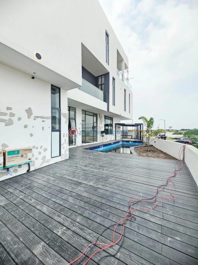 6 bedroom Terraced Duplex For Sale Osapa London Lekki Lagos - 3