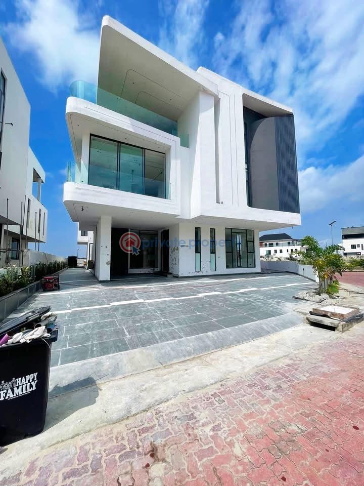 6 bedroom Terraced Duplex For Sale Osapa London Lekki Lagos - 2