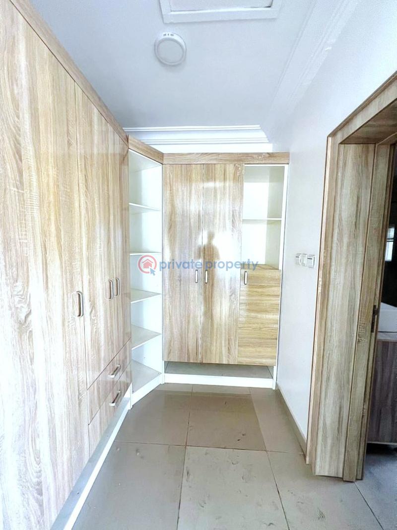 6 bedroom Detached Duplex For Sale Osapa London Lekki Lagos - 9