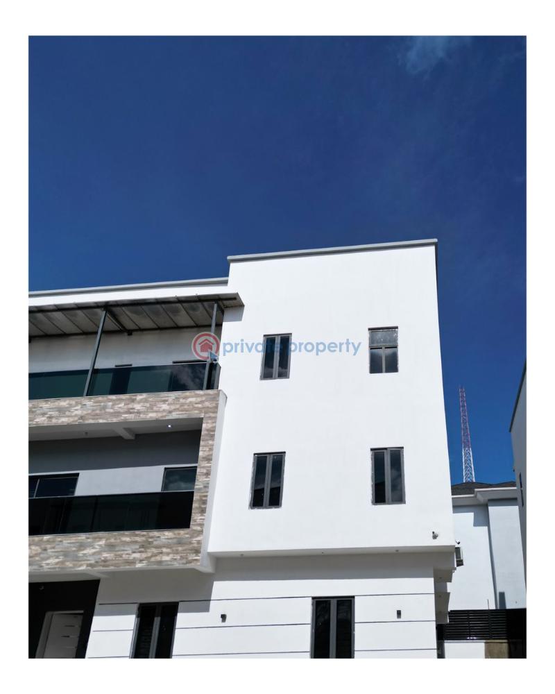 5 bedroom Detached Duplex For Sale Guzape Main Guzape Abuja Phase 1  - 1