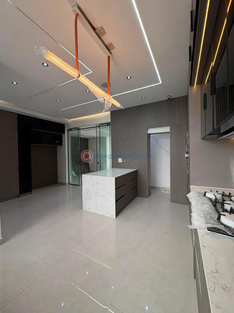 6 bedroom Detached Duplex For Sale Down Freedom Way, Lekki Scheme 1 Lekki Phase 1 Lagos - 4