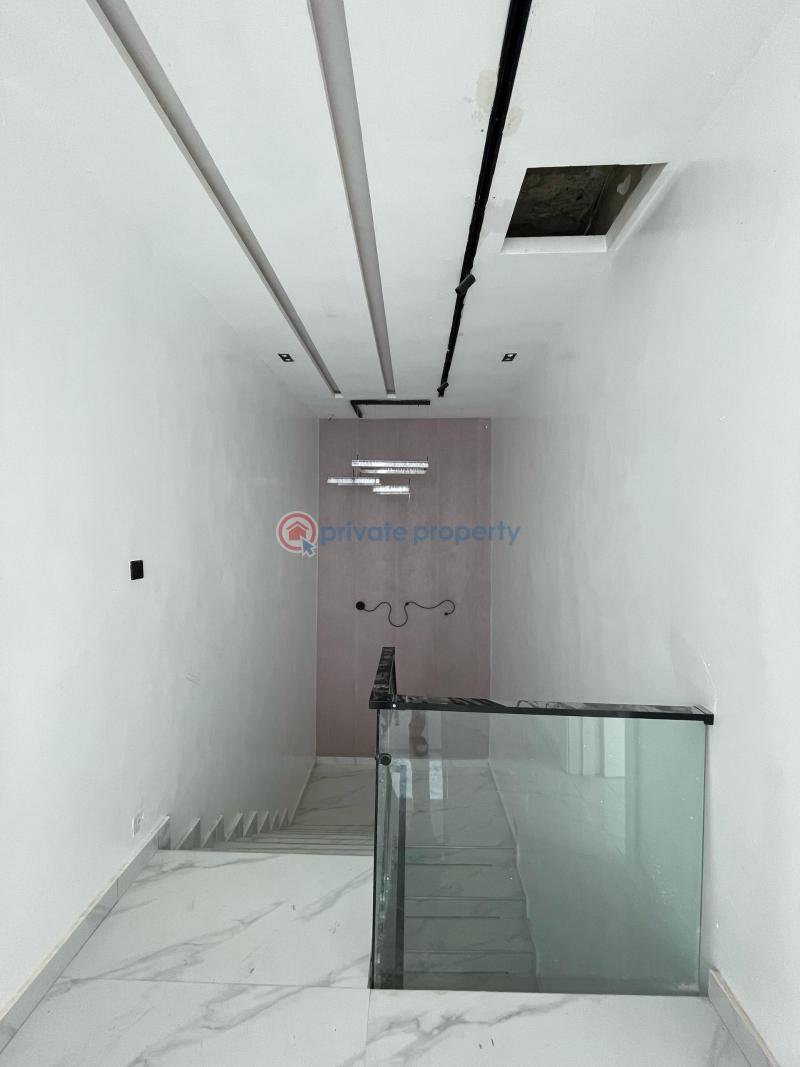 Luxury 6 bedroom fully detached - 11 6 bedroom Duplex For Sale Osapa Lekki Lagos - 11