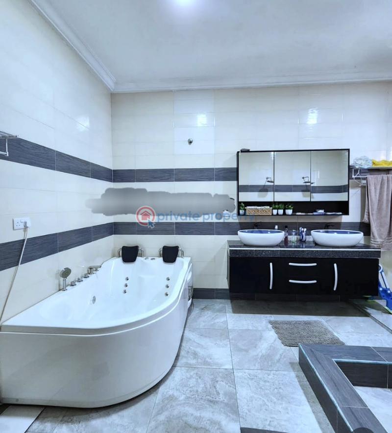 6 bedroom Detached Duplex For Sale Osapa London Lekki Lagos - 14
