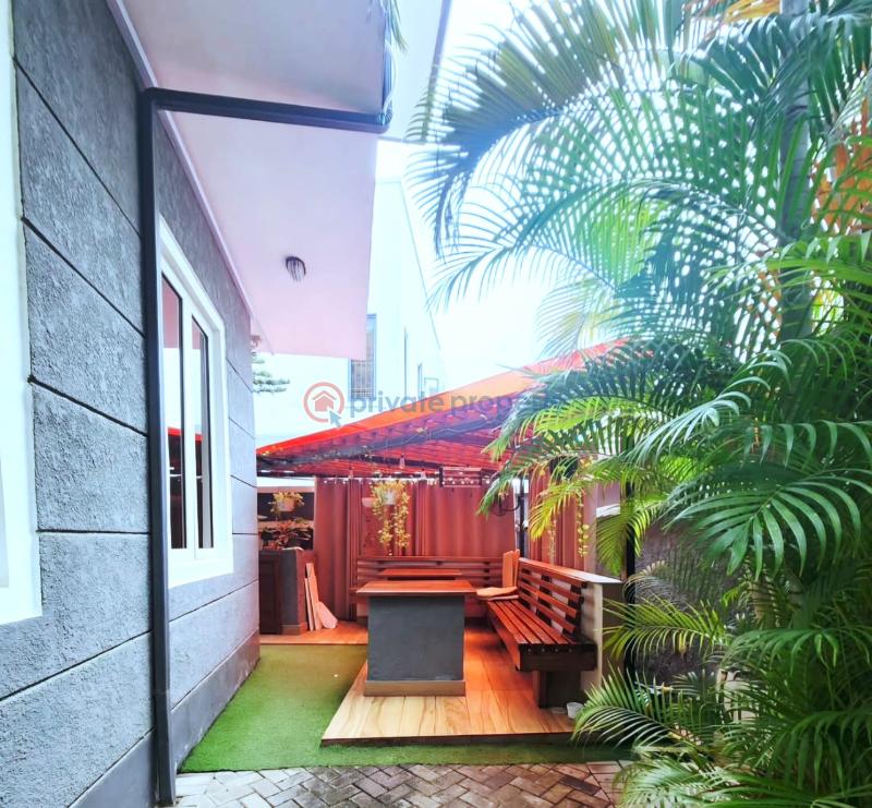 6 bedroom Detached Duplex For Sale Osapa London Lekki Lagos - 2