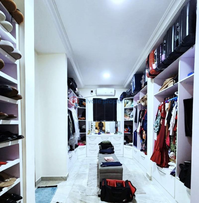 6 bedroom Detached Duplex For Sale Osapa London Lekki Lagos - 15