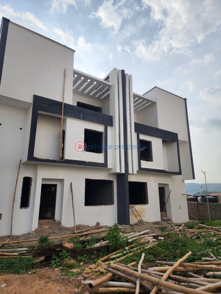6 bedroom Semi detached Duplex For Sale By Judges Quarters Gishiri Katampe Katampe Main Abuja Phase 2  - 3