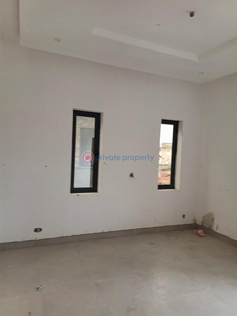 3 bedroom Block Of Flats For Sale Pedro Behind Gbagada Gbagada Lagos - 7