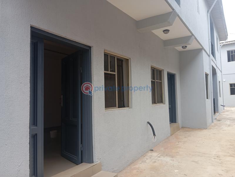 2 bedroom Block Of Flats For Rent Dosumu Ayodeji Str, Alogba Estate Ebute Ikorodu Lagos - 6