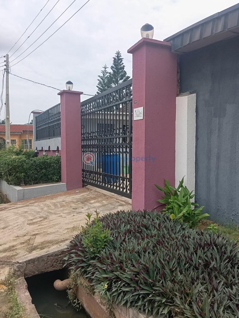 2 bedroom Block Of Flats For Rent Dosumu Ayodeji Str, Alogba Estate Ebute Ikorodu Lagos - 0