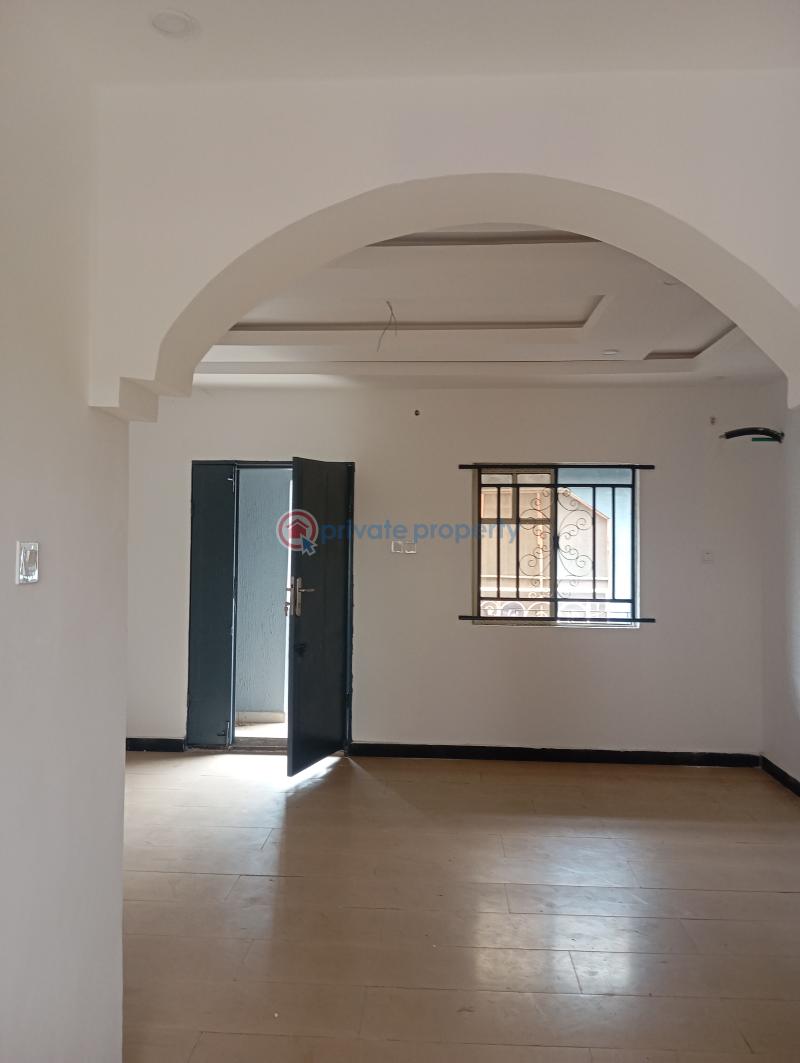 2 bedroom Block Of Flats For Rent Dosumu Ayodeji Str, Alogba Estate Ebute Ikorodu Lagos - 5