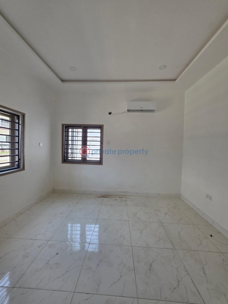 10 bedroom Flat & Apartment For Rent Jahi Abuja Phase 2  - 7