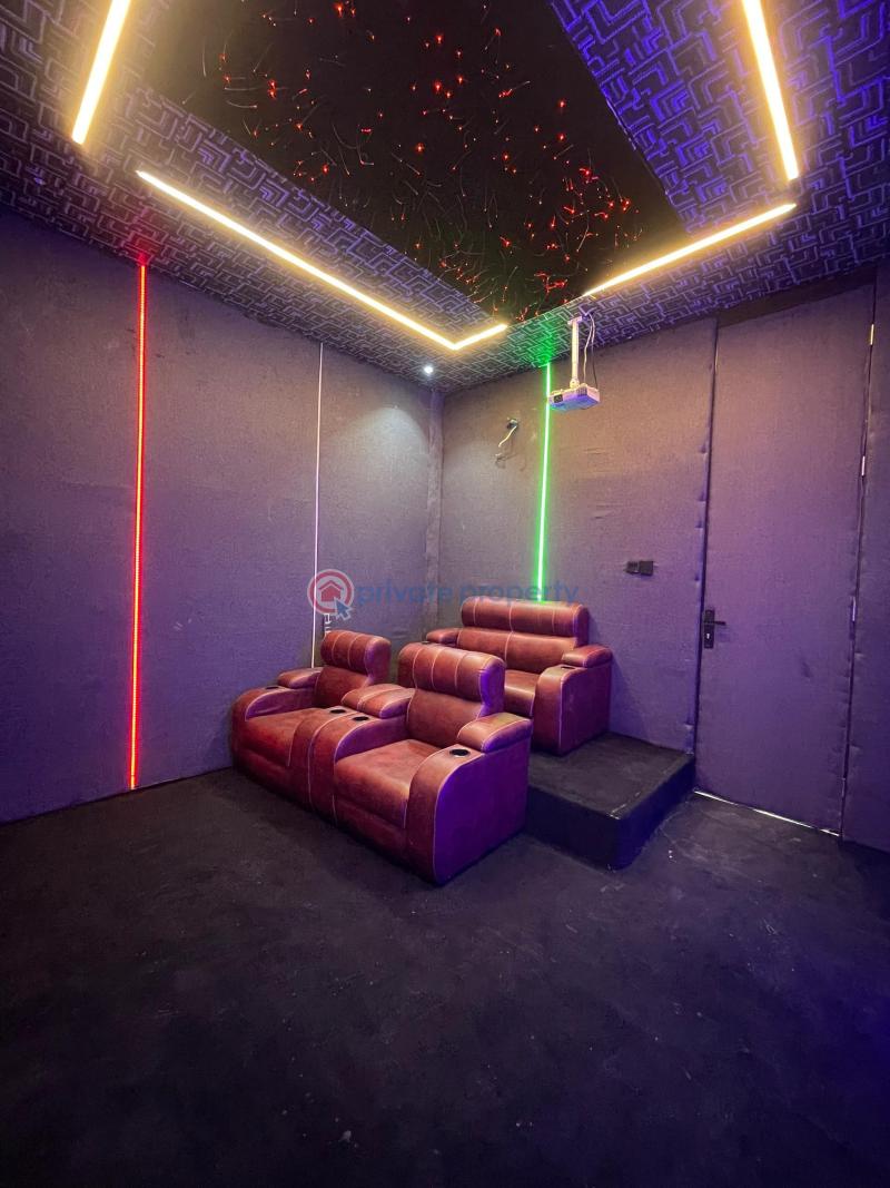 6 bedroom Detached Duplex For Sale Lekki Lagos - 10