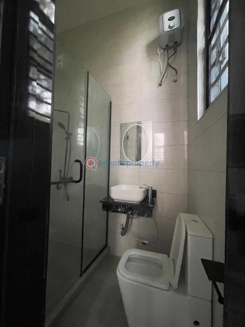6 bedroom Detached Duplex For Sale Chevron Lekki Lagos - 16