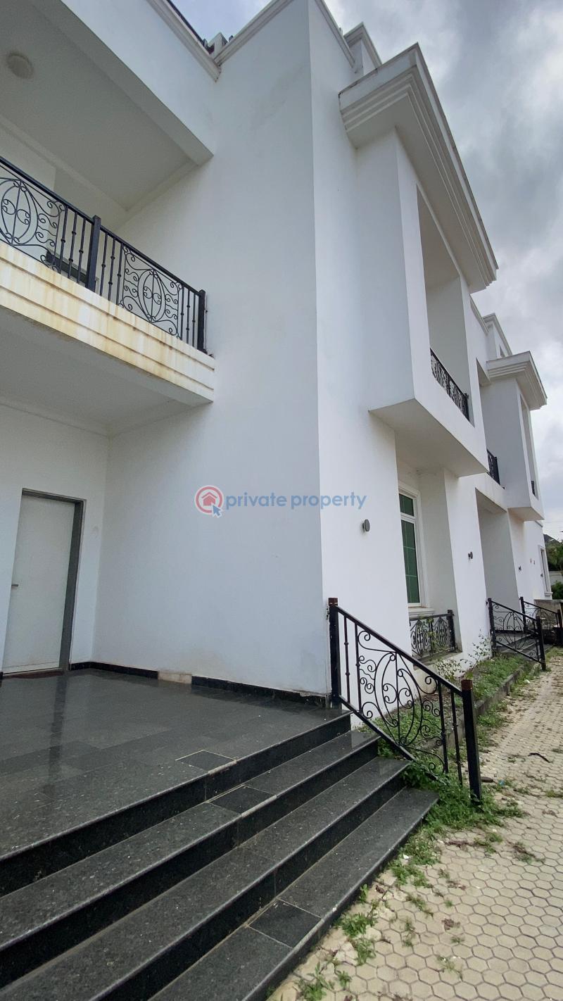 Luxury 7 bedroom detached duplex | guzape - 4 7 bedroom Detached Duplex For Sale Guzape Abuja Phase 1  - 4