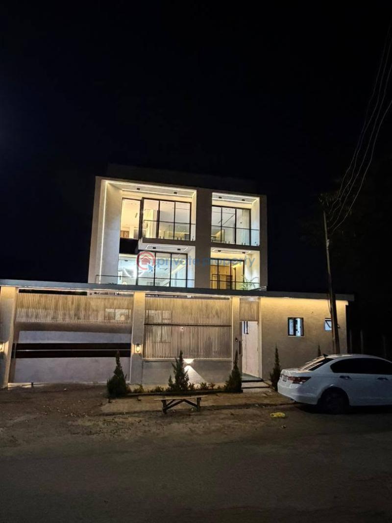 7 bedroom Detached Duplex For Sale Apo Abuja Phase 2  - 11